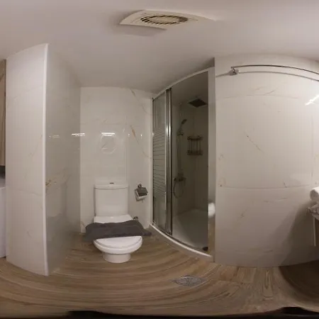 דירה 7thheaven Luxury Aprts חאניה