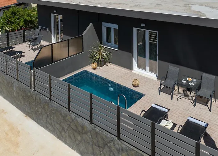 Apartment 7thheaven Luxury Aprts *